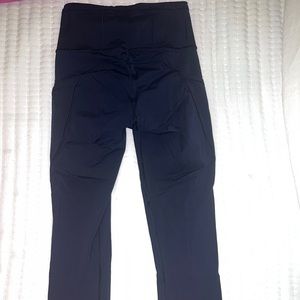 Lululemon Cropped Leggings